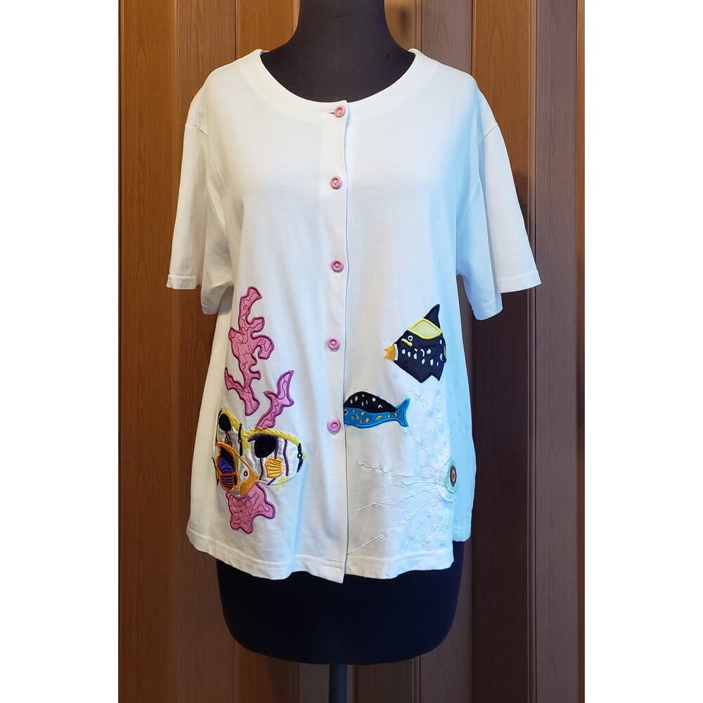 Great Cavalier by St, Paul 100% Cotton med button-up knit top w? colorful fish